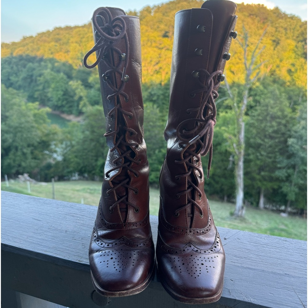Patricia Nash Leather Victorian Wing Tipped Lace Up Granny Boots 9.5